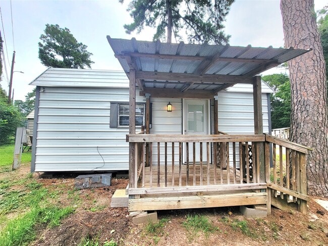 property at 12150 Old County Rd