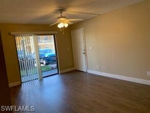 5323 Summerlin Rd-Unit -2304 in Ft. Myers, FL - Building Photo - Building Photo