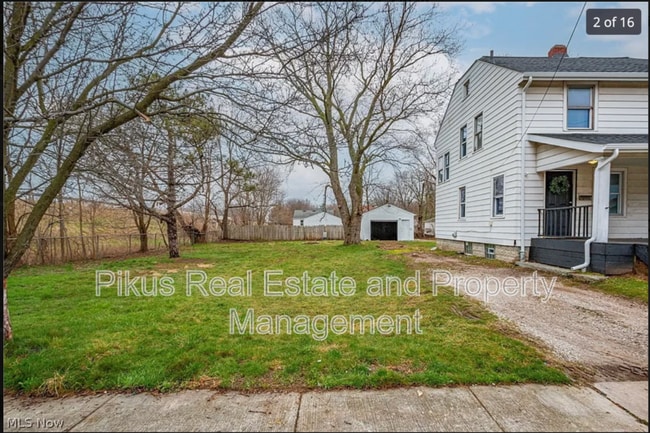 1033 Chandler Ave in Akron, OH - Building Photo - Building Photo