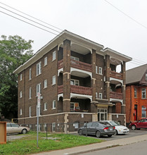 Brennan Apartments in Hamilton, ON - Building Photo - Building Photo