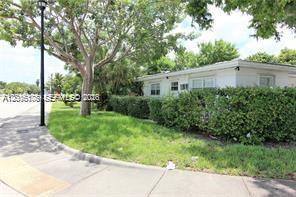 190 NE 90th St in El Portal, FL - Building Photo - Building Photo