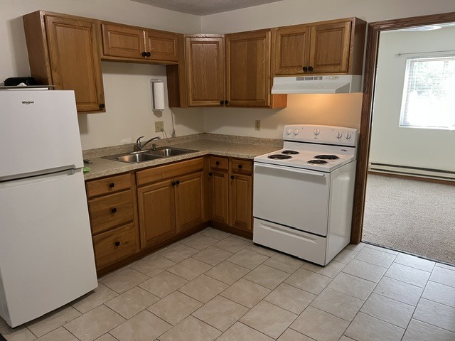 647 Sand Lake Rd, Unit 101