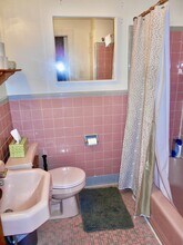 227 Walnut St, Unit 1 in Newton, MA - Building Photo - Building Photo