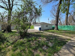4562 Johnson St in Gary, IN - Building Photo - Building Photo