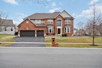 25947 Campbell Ln in Plainfield, IL - Building Photo - Building Photo