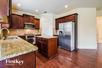 1068 Parkmist Dr in Buford, GA - Building Photo - Building Photo