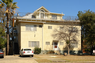 315 W Magnolia Ave Apartments