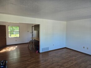 5645 Chatford Dr in Columbus, OH - Building Photo - Building Photo