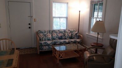 307 S Lakeside Ct, Unit 307 in West Palm Beach, FL - Building Photo - Building Photo