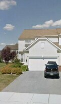 5263 Blue Sky Dr in Orefield, PA - Building Photo