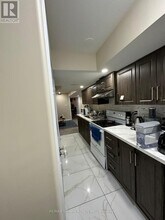 71 Vezna Cres in Brampton, ON - Building Photo - Building Photo