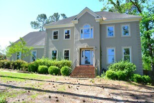 4130 Knollcrest Cir N in Martinez, GA - Building Photo