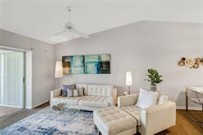 1175 Mainsail Dr-Unit -714 in Naples, FL - Building Photo - Building Photo