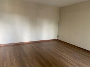 2261 Claremont Ln in Tallahassee, FL - Building Photo - Building Photo