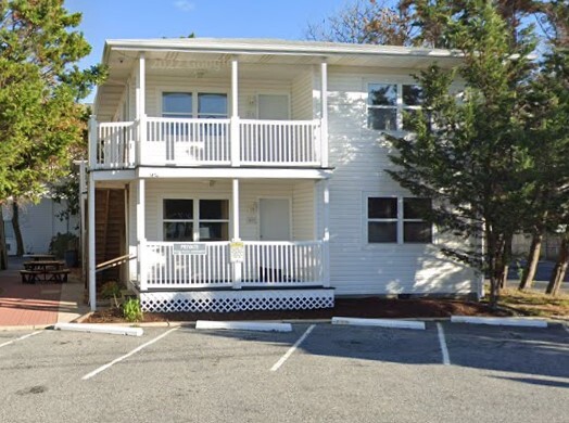 1212-1214 N Baltimore Ave in Ocean City, MD - Foto de edificio