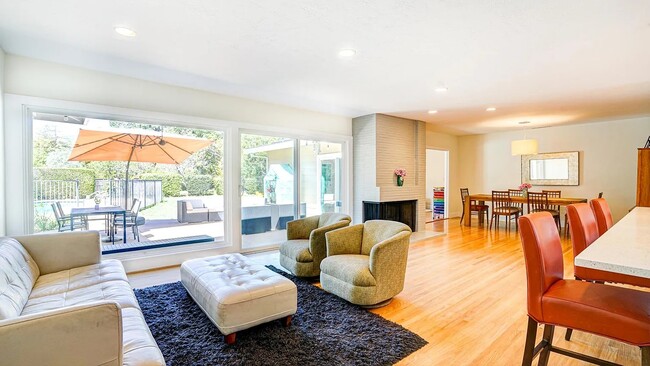 1415 Butterfield Rd in San Anselmo, CA - Building Photo - Building Photo