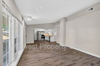 7348 Lynn Ave in University City, MO - Building Photo - Building Photo