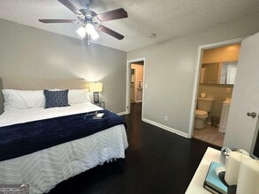 1900 Meadow Ln in Decatur, GA - Building Photo - Building Photo