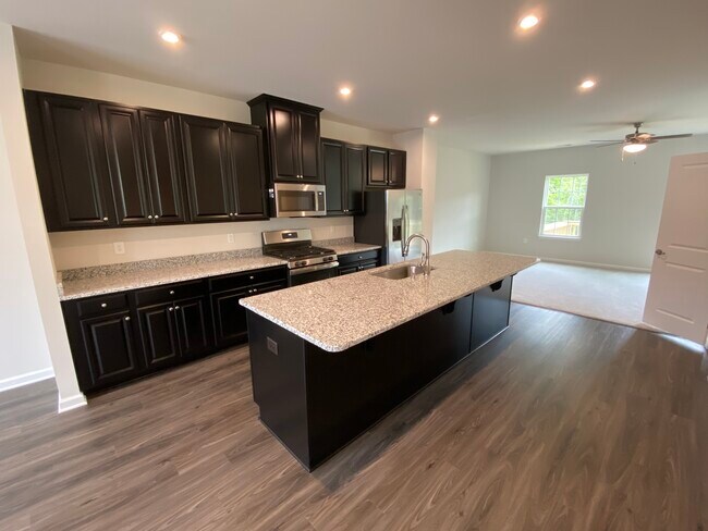 4843 Randall Rd in Durham, NC - Foto de edificio - Building Photo