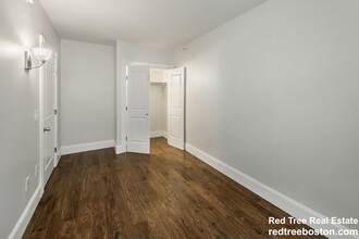 95 Westland Ave, Unit 402 in Boston, MA - Building Photo - Building Photo