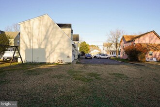 210 E Lillian St in Hebron, MD - Building Photo - Building Photo