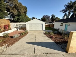 148 Reed Way in Santa Cruz, CA - Building Photo - Building Photo