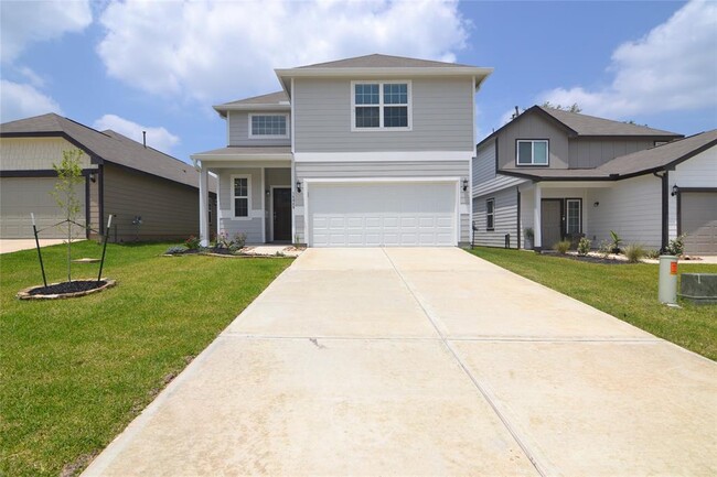 14045 Lamprey Dr in Shenandoah, TX - Building Photo - Building Photo