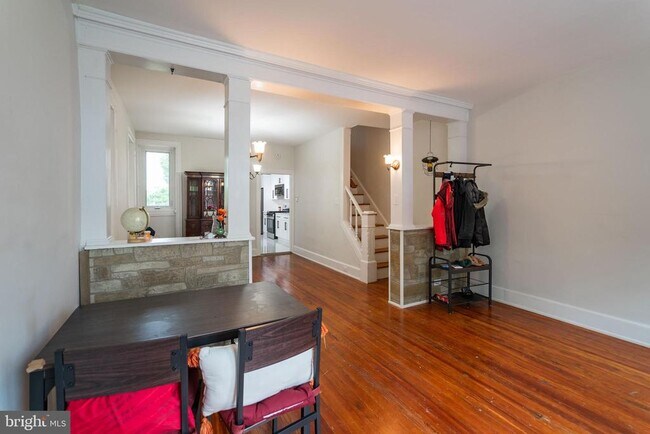295 Hermitage St in Philadelphia, PA - Building Photo - Building Photo