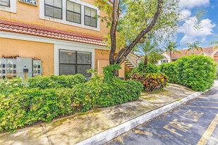 10441 SW 156th Ct, Unit 411 in Miami, FL - Building Photo