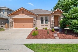 2720 Albazano Dr in Sparks, NV - Building Photo - Building Photo