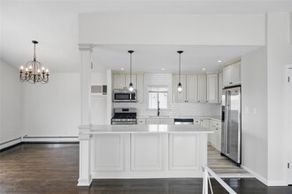 468 Nassau Ave in Freeport, NY - Building Photo - Building Photo
