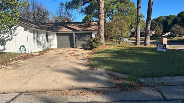 property at 2118 Westwood Dr