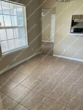 7236 Longhorn Cir S in Jacksonville, FL - Building Photo - Building Photo