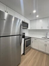 12605 SW 91st St in Miami, FL - Building Photo - Building Photo