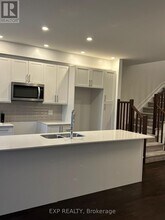 307 Monticello Ave in Ottawa, ON - Building Photo - Building Photo