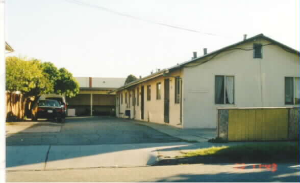 1024 Di Giulio Ave in Santa Clara, CA - Building Photo - Building Photo