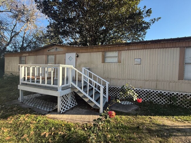 property at 12305 Lloyd Rd