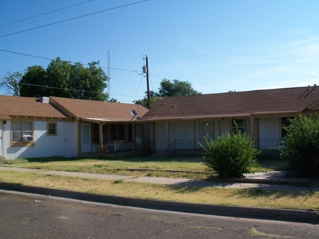 College Apartments in Midland, TX - Building Photo - Building Photo