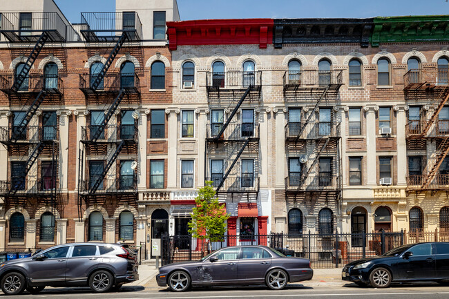 1371 St John's Place in Brooklyn, NY - Foto de edificio - Building Photo