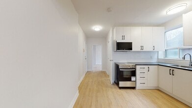 399 Dupont Street in Toronto, ON - Building Photo - Building Photo