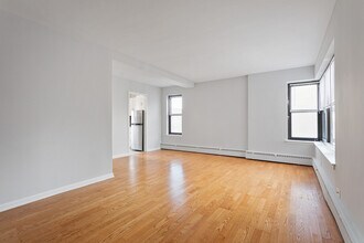 5858 N Sheridan Rd in Chicago, IL - Building Photo - Building Photo