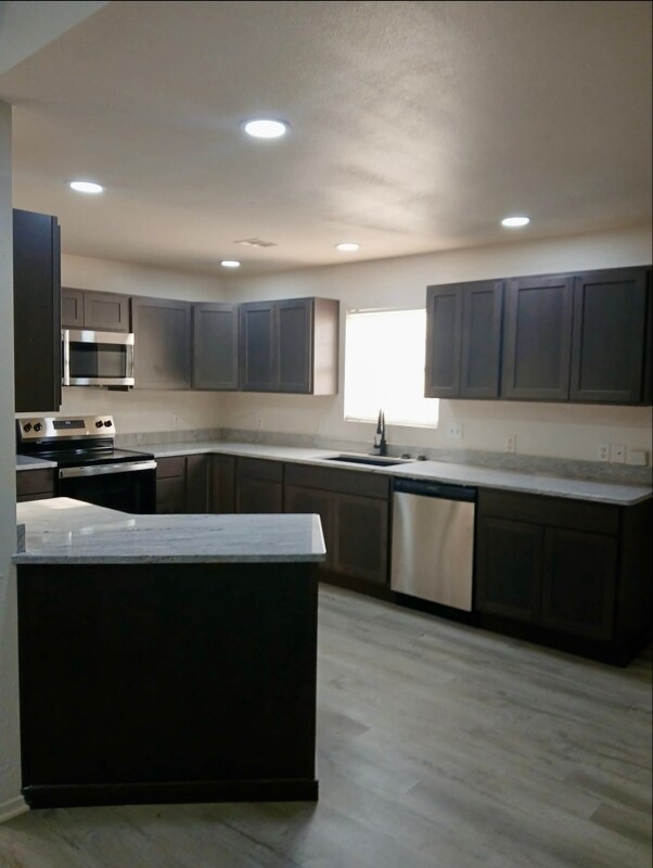 63173 E 291 Rd in Grove, OK - Building Photo - Building Photo