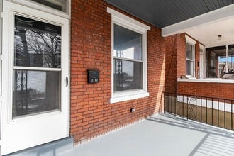 2143 Logan St in Harrisburg, PA - Building Photo - Building Photo