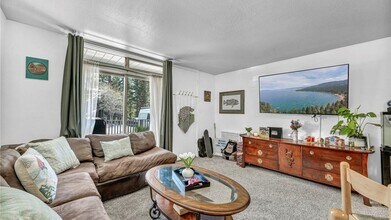 751 Tahoe Blvd in Incline Village, NV - Building Photo - Building Photo
