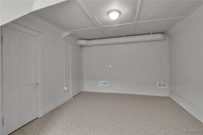 property at 522 W Ferry St