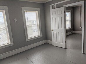 203 Wilson St in Manchester, NH - Building Photo - Building Photo