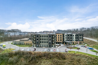 Ridgecrest Senior Living in Pittsburgh, PA - Building Photo - Building Photo