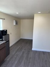 3944 Clermont Dr in New Orleans, LA - Building Photo - Building Photo