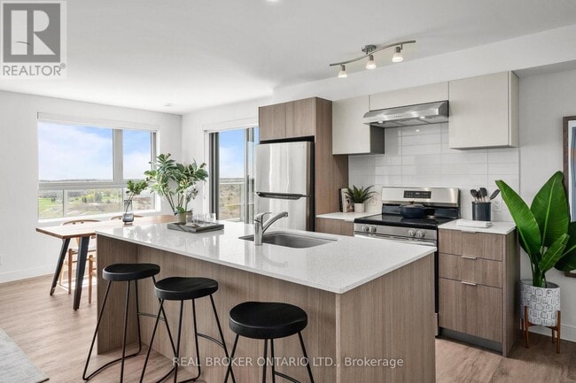 property at 100 Manett Crescent