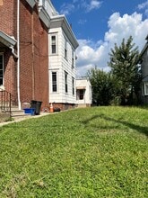 4515 Comly St, Unit 2nd Floor in Philadelphia, PA - Foto de edificio - Building Photo